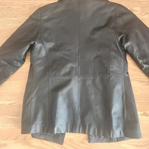 EUC KC Collections Leather Jacket, Size M - Picture 14 of 14